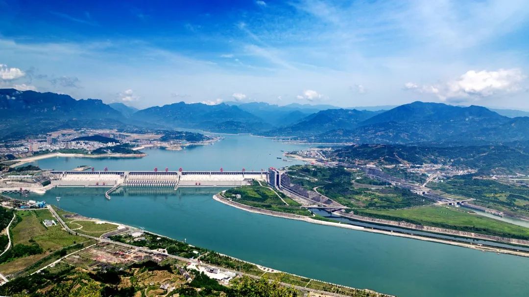 空氣能,太陽(yáng)能,熱水器